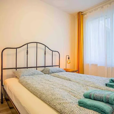 Corvin Luxury Quiet Apartment *