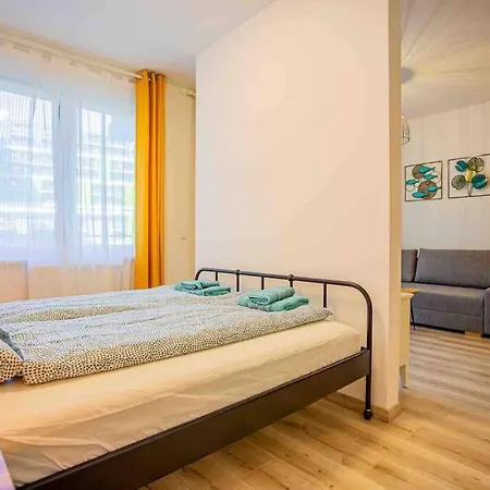 Corvin Luxury Quiet Apartment