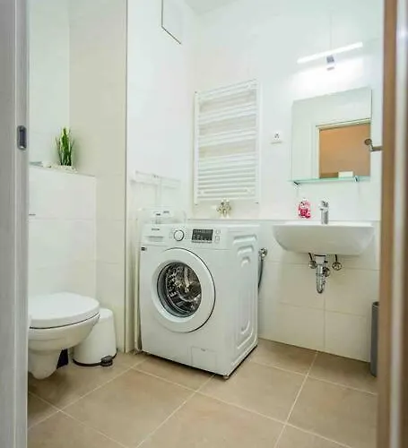 Corvin Luxury Quiet Appartement